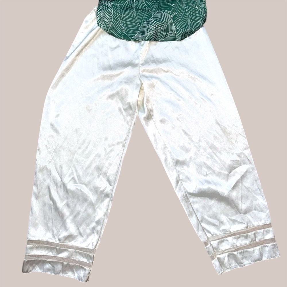 Vera Wang Crop Satin Sleep/Lounge Pants with Mesh Inset - Small - Picture 2 of 8